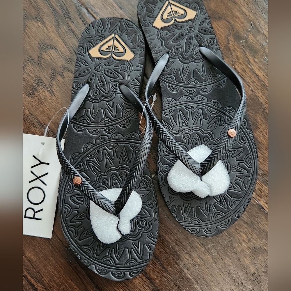 NWT Roxy Women's Antilles Flip Flop Sandal, size 8. New with tags. - Picture 6 of 7